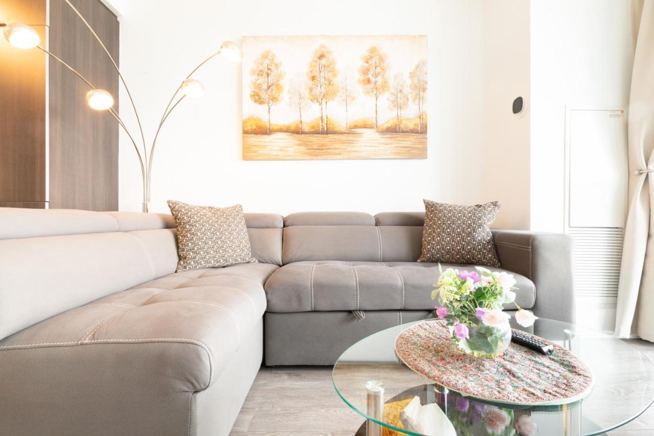 Bright Condo In The Heart Of Toronto Eksteriør bilde