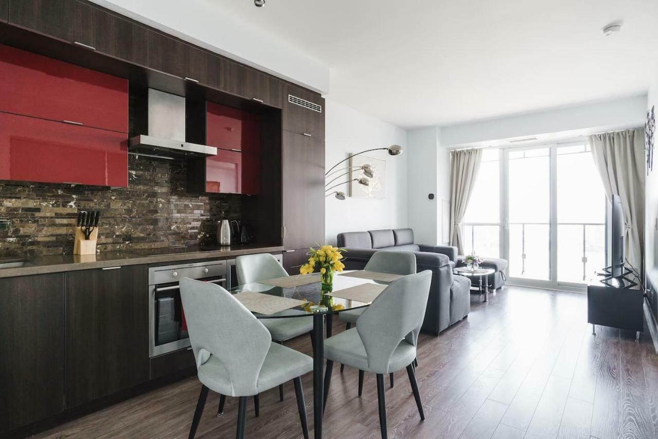 Bright Condo In The Heart Of Toronto Eksteriør bilde