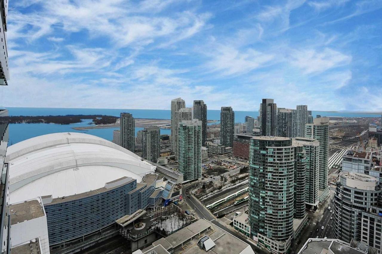 Bright Condo In The Heart Of Toronto Eksteriør bilde
